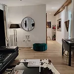 Movida Apartment